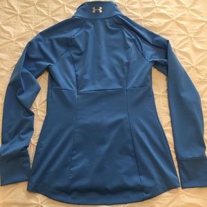 Under armour lightweight jacket. Great condition